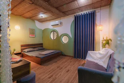 Studio with Balcony — Harmony Stay - River Nearby